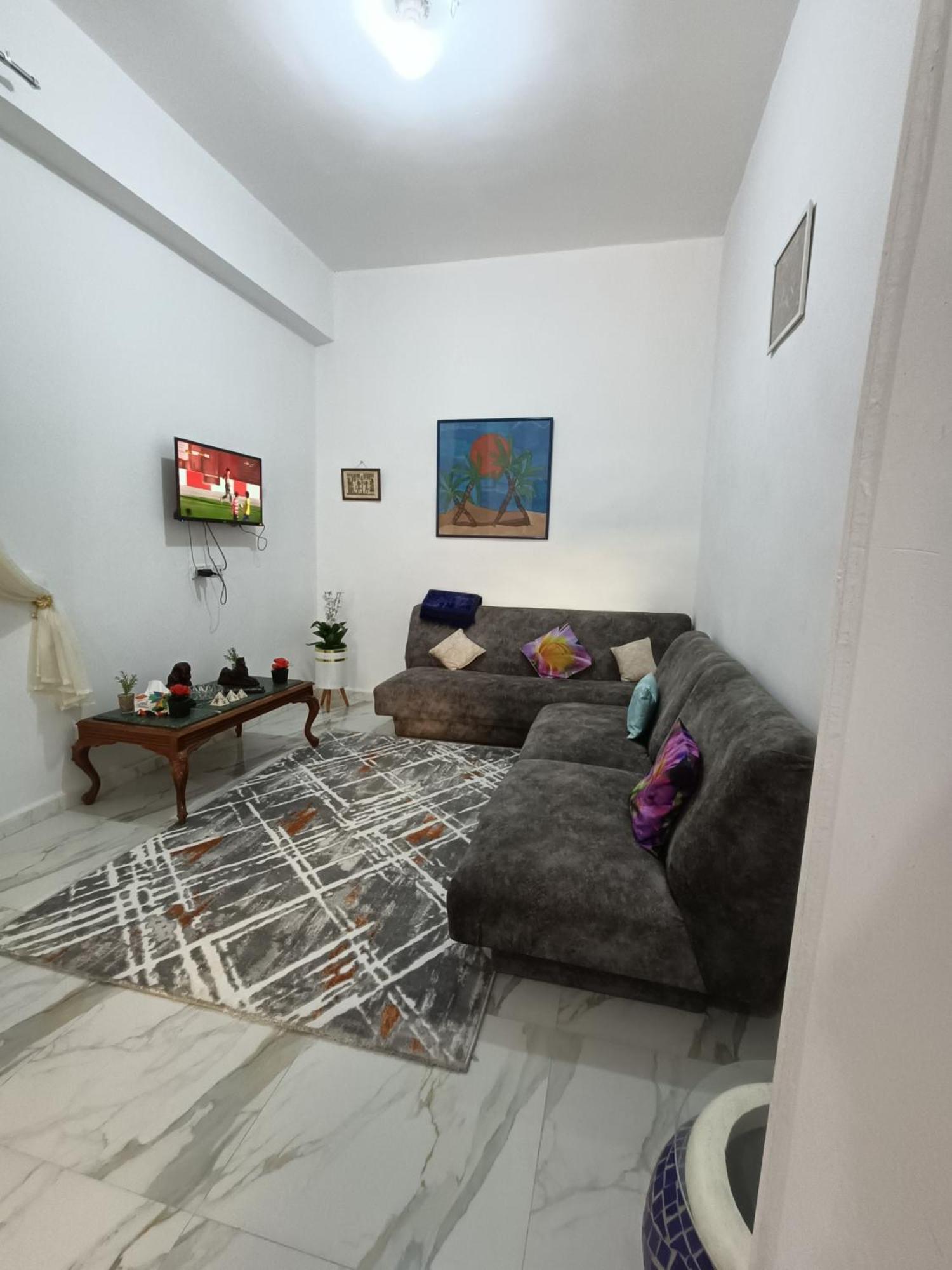 Magic Pyramids Apartment Cairo